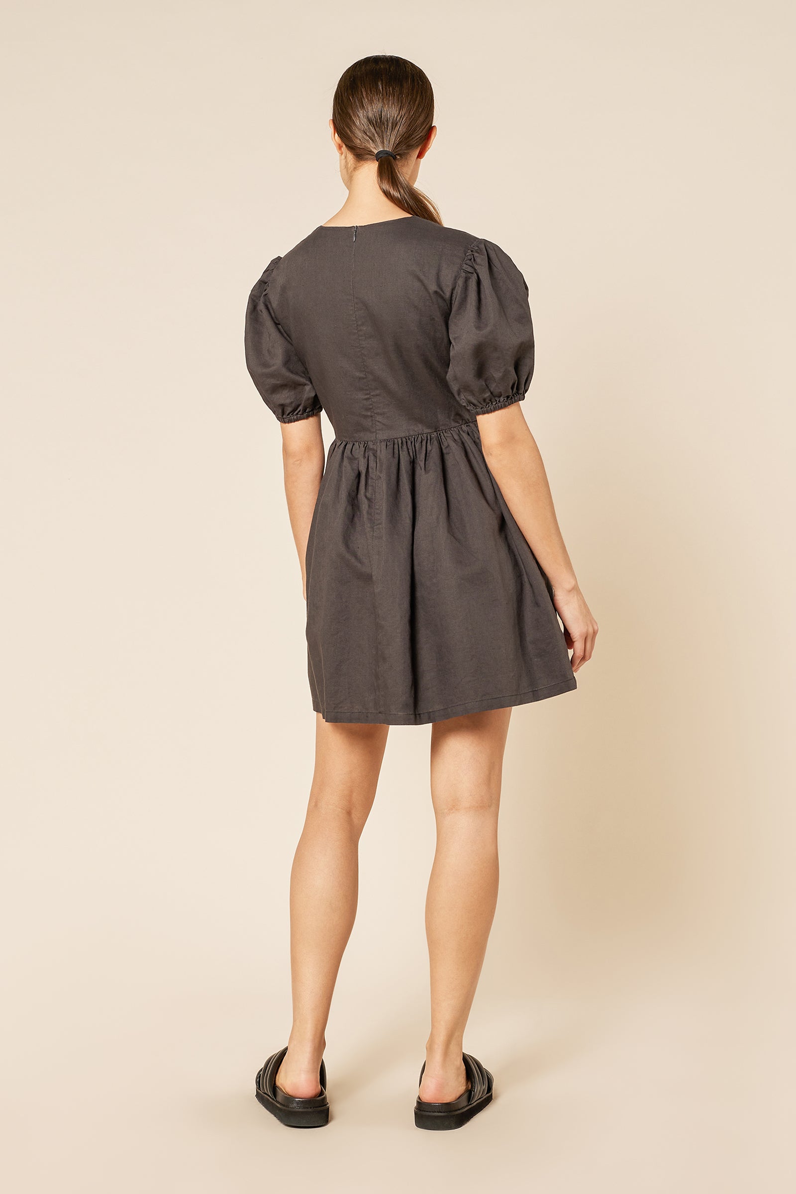 nude lucy brown dress A Nude Lucy Chocolate Treasure The Margot Maxi Dress is made from a light weight lyocell blend fabric which is slightly sheer and has a smooth hand feel. The silhouette is